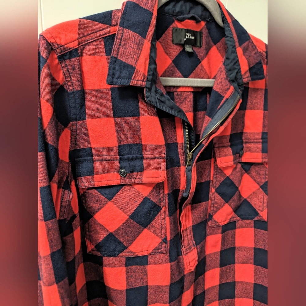 J CREW, Navy and Red check, Half zip, Pull over Shacket. Size Large.